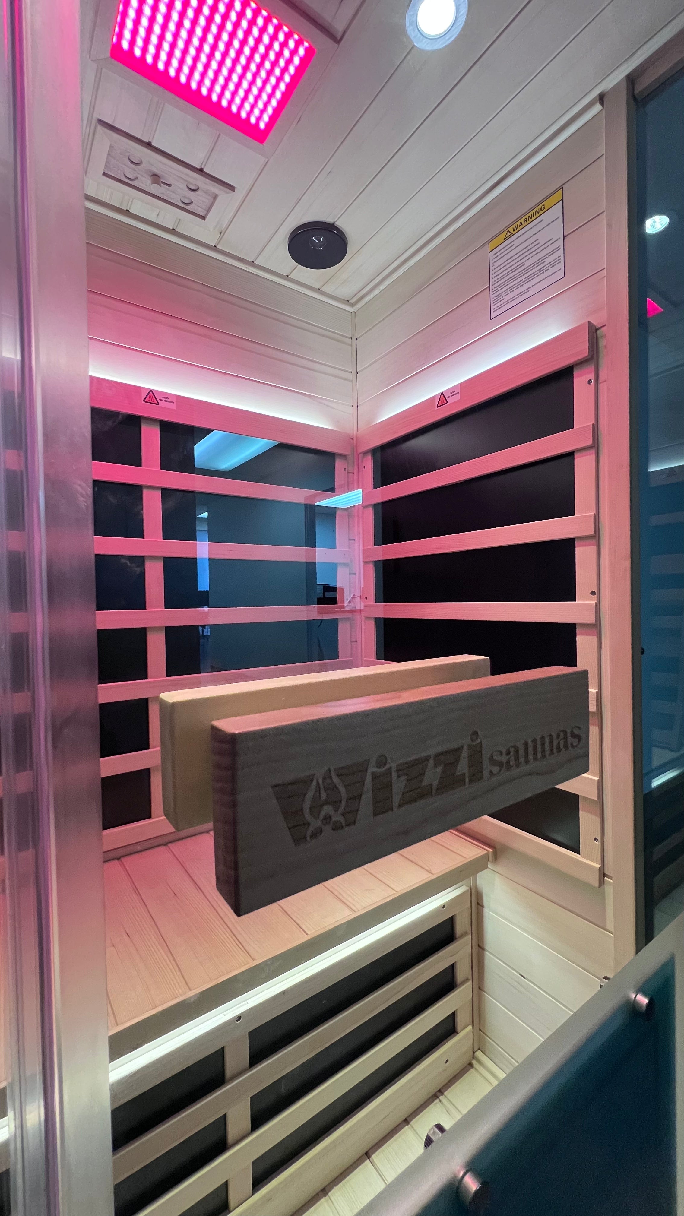 Browse high-resolution details of the Wizzisaunas SR02 2-Person Red Cedar Far Infrared Sauna. Designed with premium Canadian Red Cedar and low-EMF carbon crystal heating technology, our saunas deliver an immersive, full-body wellness experience. Serving customers across the United States with fast, free nationwide delivery from our Southern California headquarters in Jurupa Valley, CA.